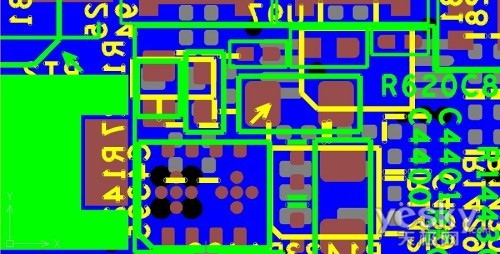 34天亲力打造! 4G显存HD6870双核首曝光 密研全元器件布局